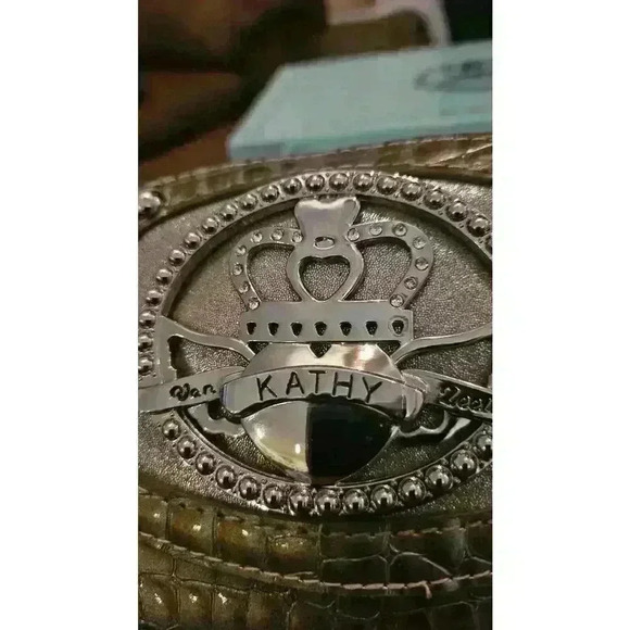 Kathy Van Zeeland Metallic Shoulder Bag & Wallet Croc Embossed Silver Y2K - Picture 2 of 9